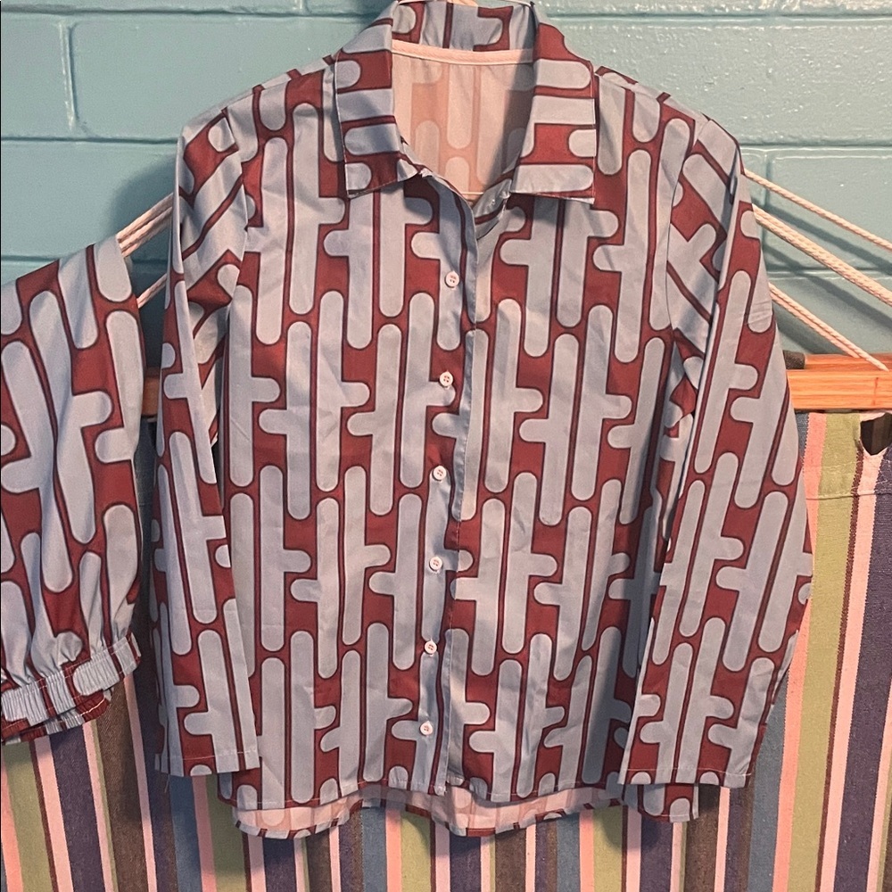 Geometric Patterned Button-Up Shirt and matching bottoms - soft , colorful - Picture 6 of 6